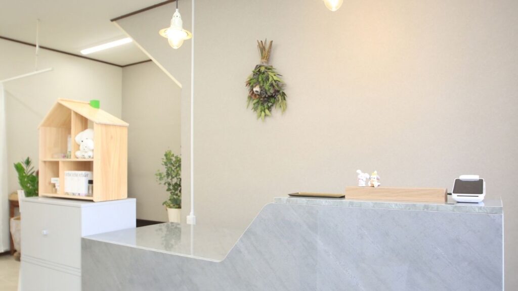 鴻巣のマツエクサロン ツツ. 来店シーン