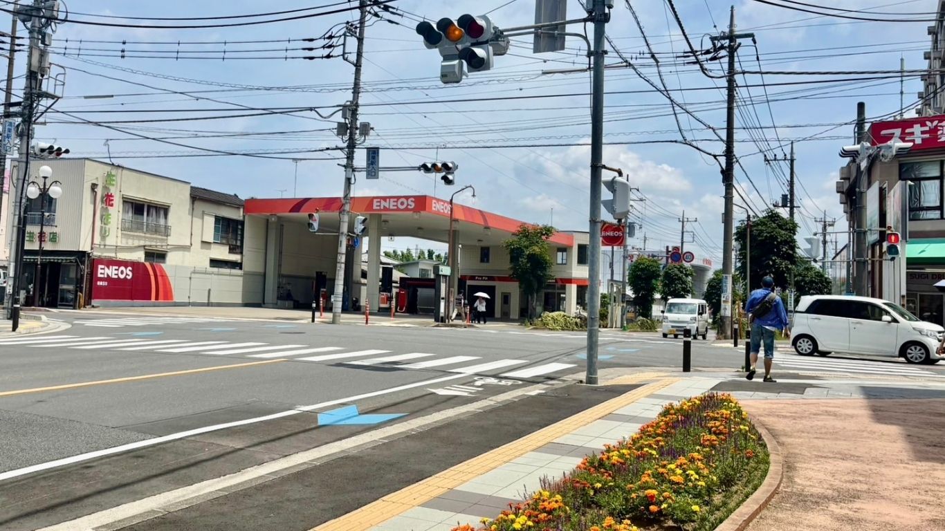 鴻巣駅入口交差点を左折する道順案内②